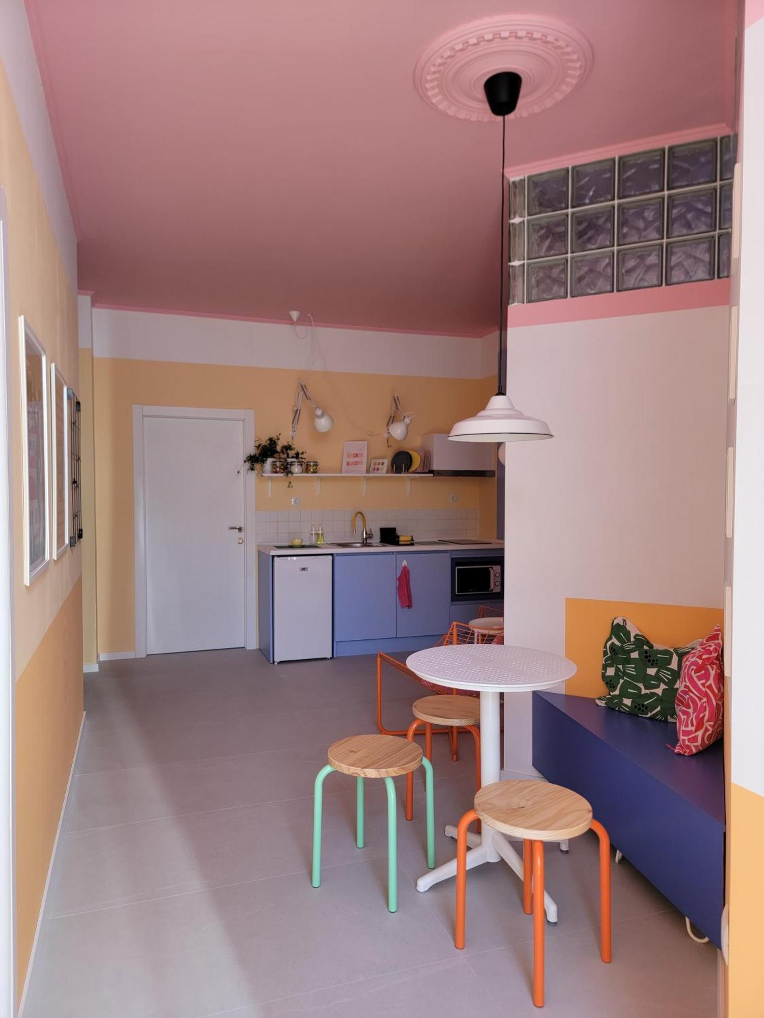 Iris Agata Hostel Ohrid Exterior photo